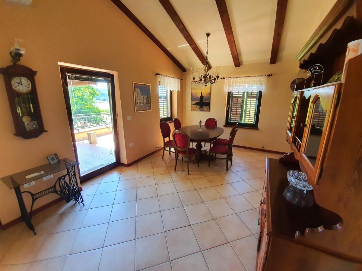 Tunia Apartment สตรุนยัน ภายนอก รูปภาพ